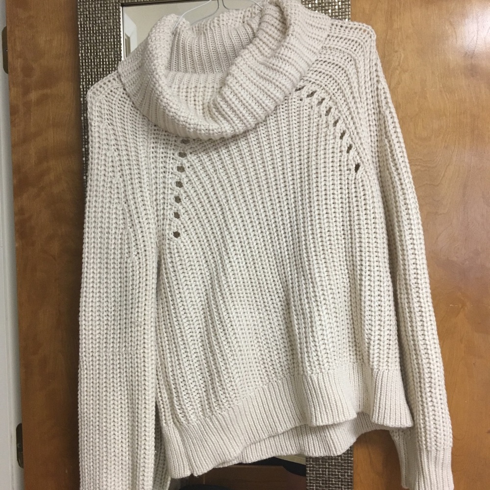 Kendall & Kylie cowl neck sweater
